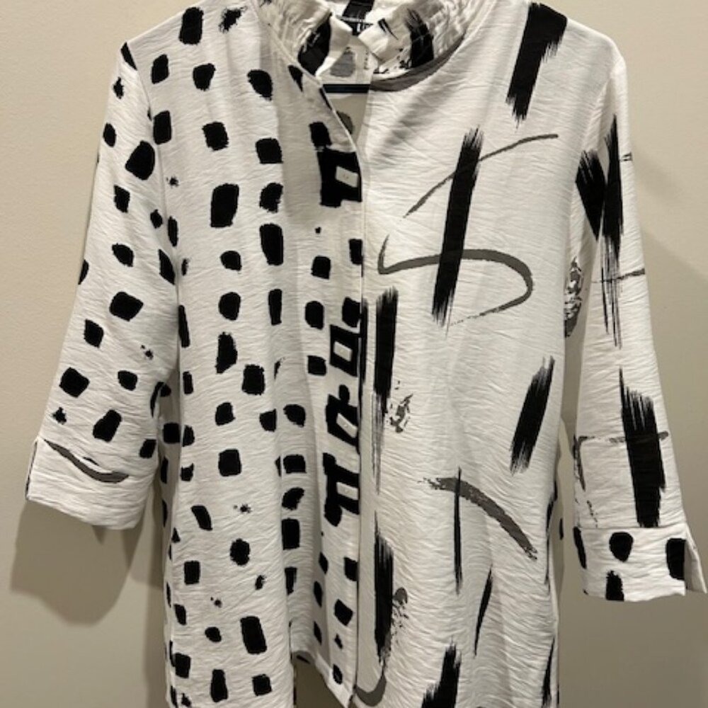Fun, classy size Small Lior Tunic Top,